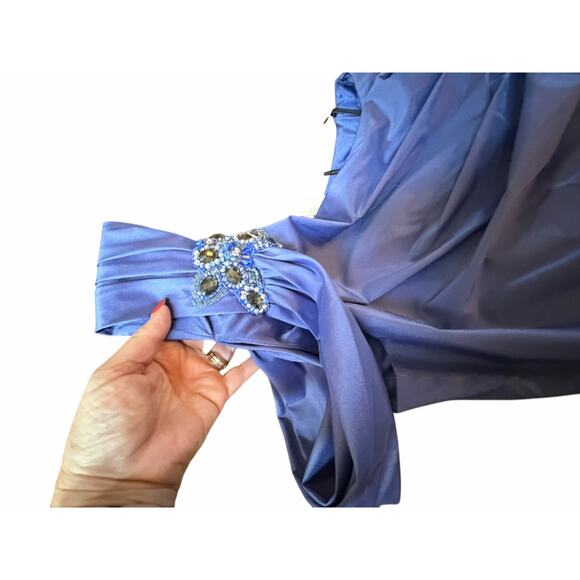 NWT David Meister Blue One Shoulder Jeweled Gown - Size 22 - Picture 16 of 16